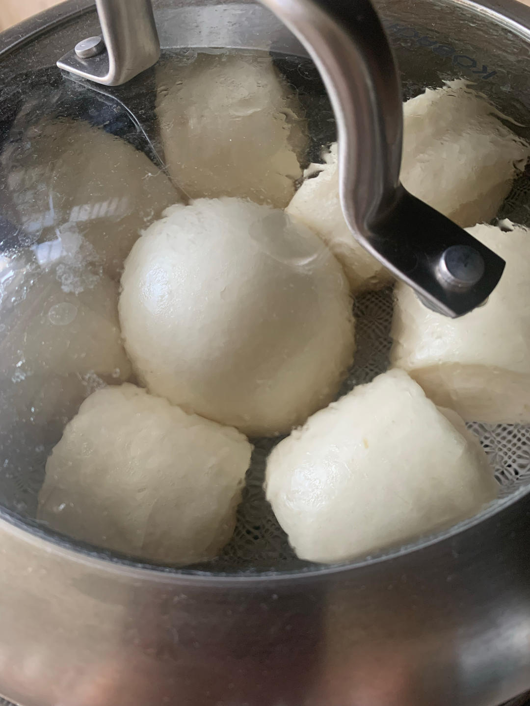 松软有嚼劲的奶香馒头