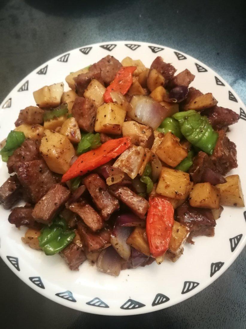 黑胡椒杏鲍菇牛肉粒