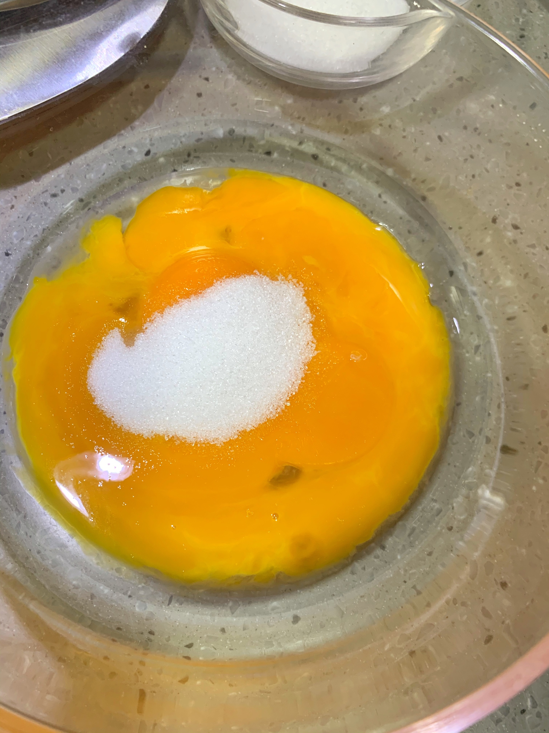 橙香戚风马芬杯——空气炸锅版的做法 步骤6