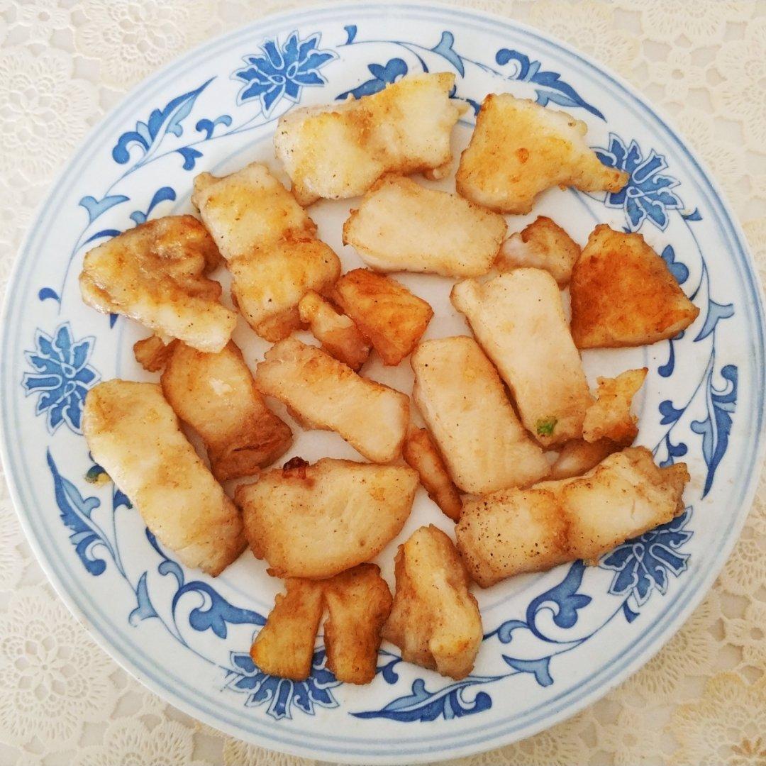 烤鱼片 烤巴沙鱼片 做法一绝，儿童健康零食，不爱吃鱼的都抢着吃，儿童的最爱