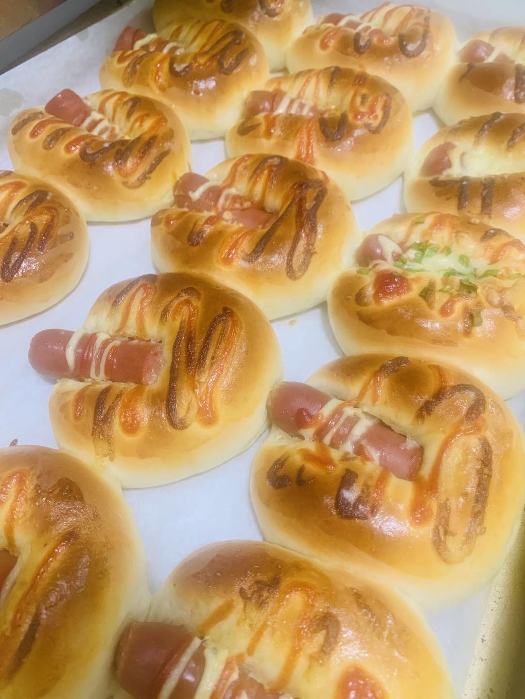 肠仔包---QQ软软的早餐包