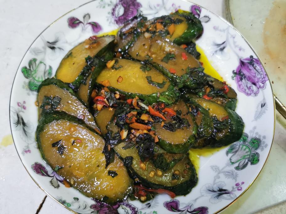 紫苏煎黄瓜的做法