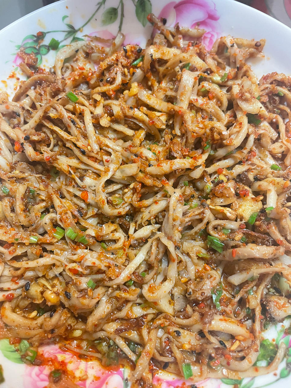 比肉还好吃的【手撕凉拌杏鲍菇】，上桌扫光光