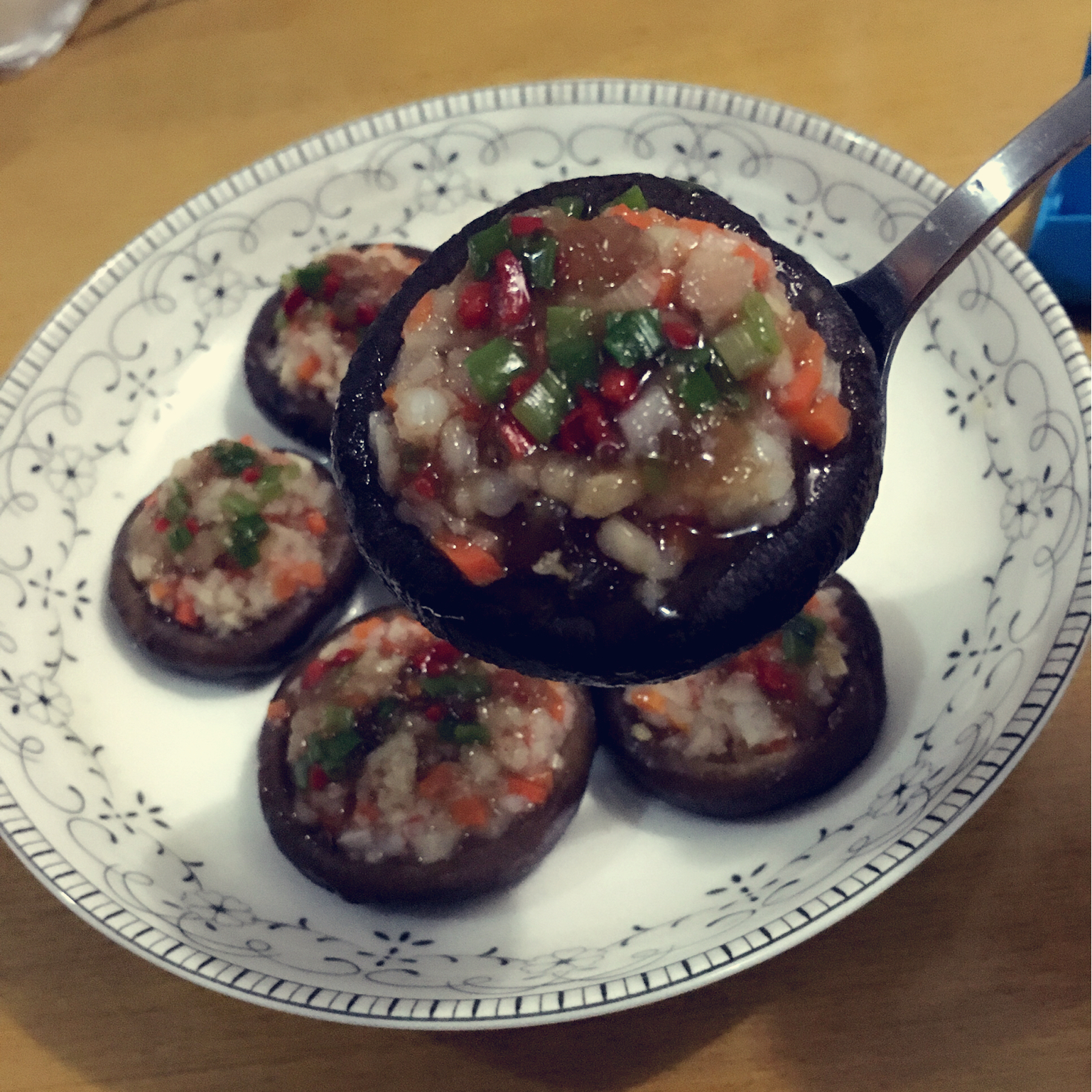 鲜虾酿香菇