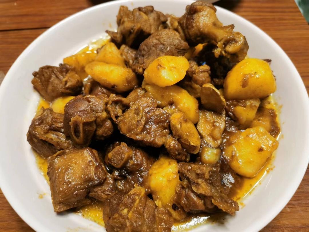 红烧鸭腿土豆块