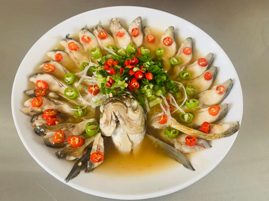 糖醋排骨的家常做法，色泽红亮，口感醇厚，好吃的停不下来