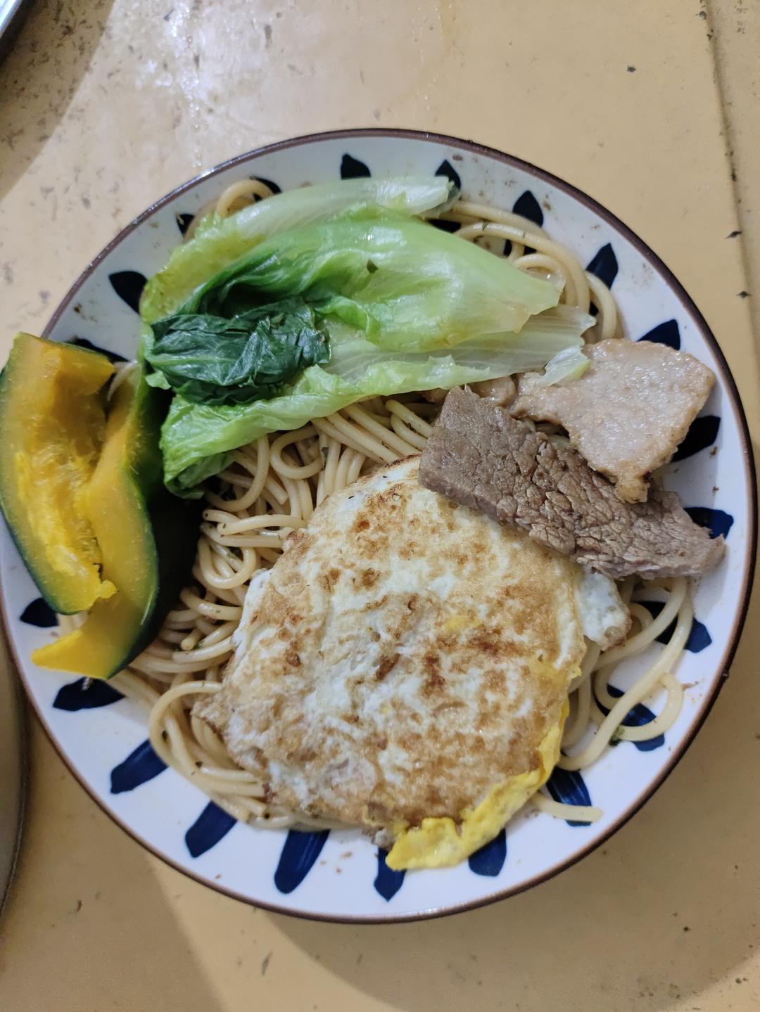 煎猪扒（超简单）和其他的猪扒在这食谱的最下面