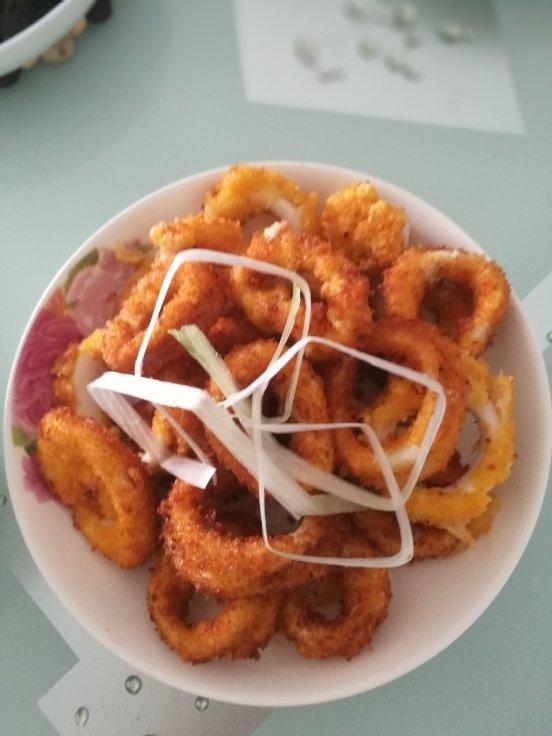 酥炸鱿鱼圈——好吃到停不了口