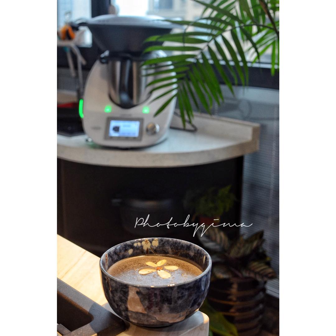 养生核桃黑芝麻糊