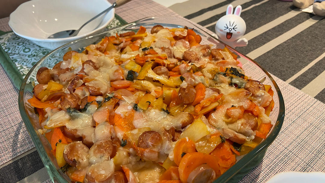香肠土豆焗饭（有啥做啥）