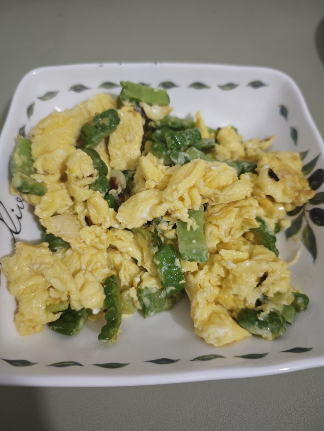 苦瓜炒蛋（清火菜）