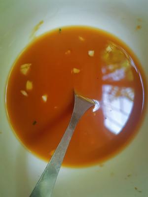 简单入味的蒜蓉秋葵（详细）的做法 步骤2