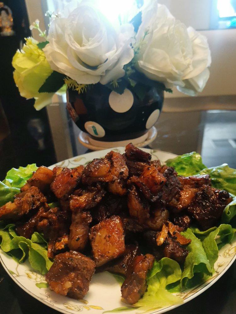 比红烧肉好吃百倍的香烤五花肉
