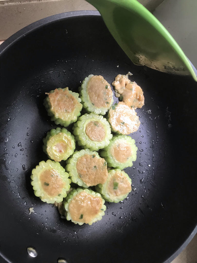 酿苦瓜