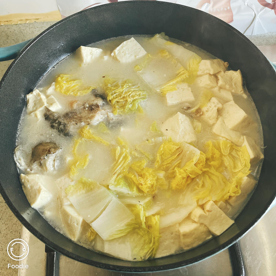 奶白鲫鱼豆腐汤|一条鱼最后的温柔