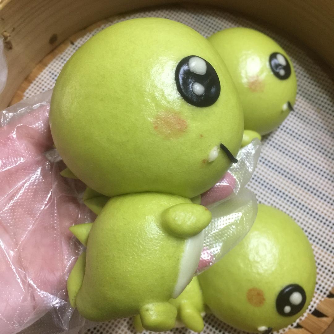 （原创）大眼萌恐龙叉烧包（侧面）