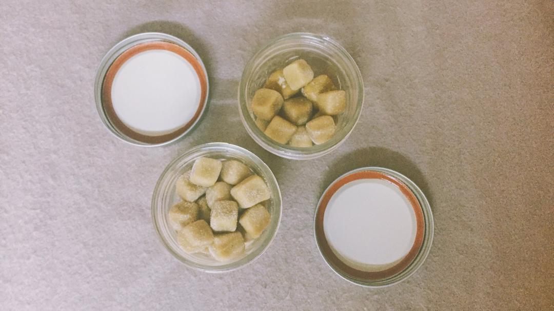 きなこ飴(黄豆粉软糖）