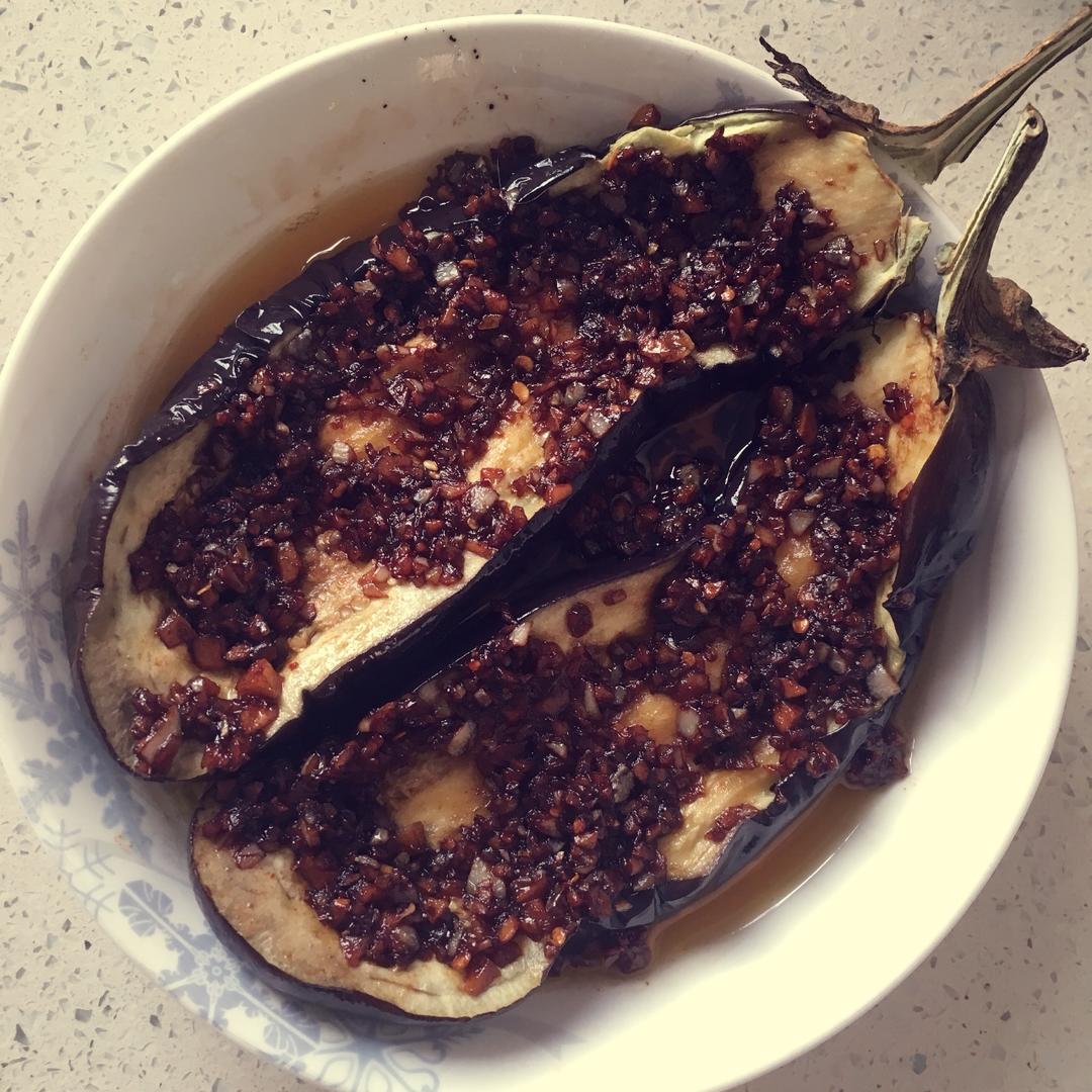 【微波炉烤茄子】