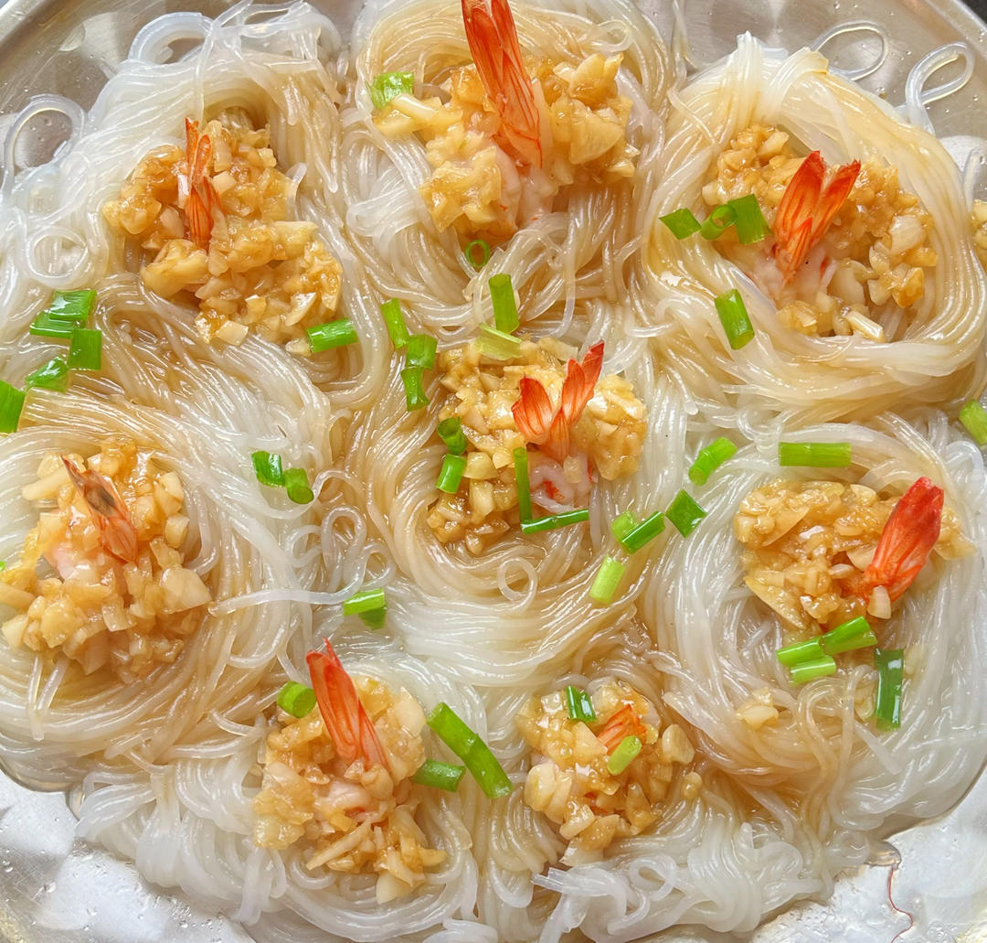 年夜菜之腰缠万贯~蒜蓉粉丝蒸虾尾