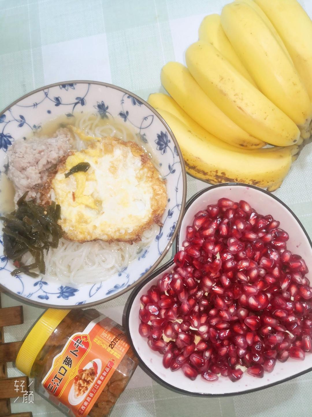 坚持打卡，给双胞胎做早餐