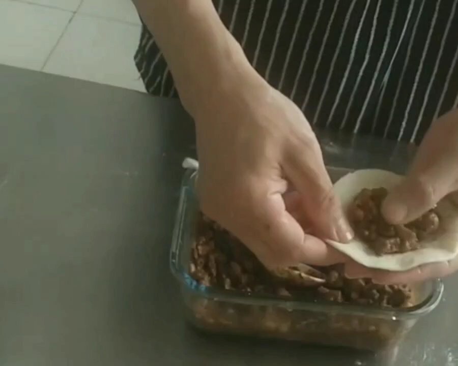 速冻香菇酱肉包子的做法的做法 步骤24