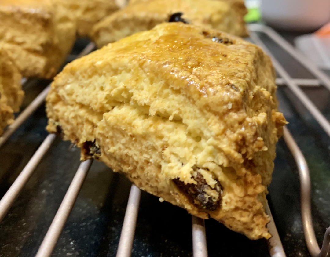 完美裂纹～百分百成功的超好吃奶香司康（禁止搬运）