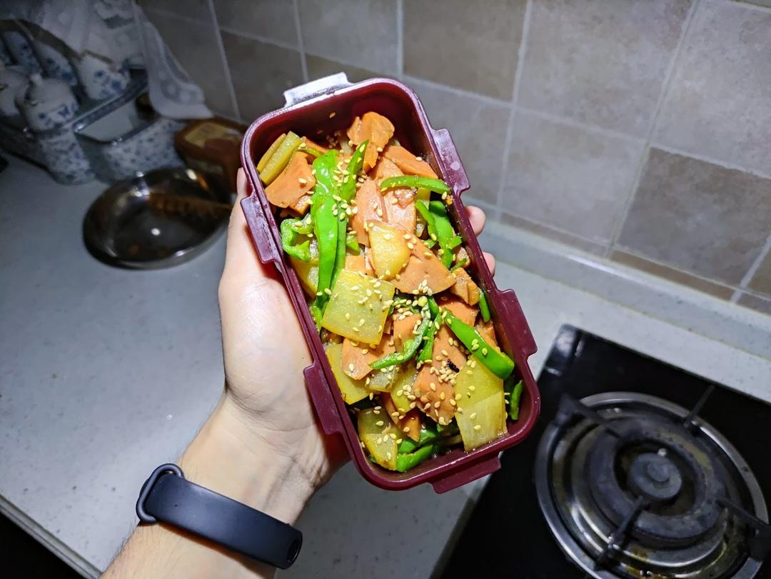 青椒火腿土豆片