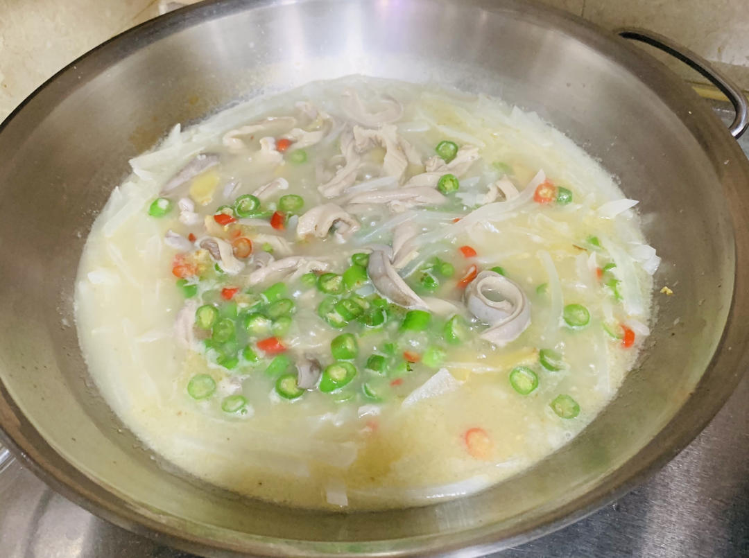 青椒焖猪肚（经典湘菜）