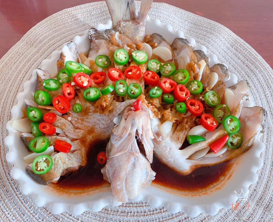 孔雀开屏清蒸鱼