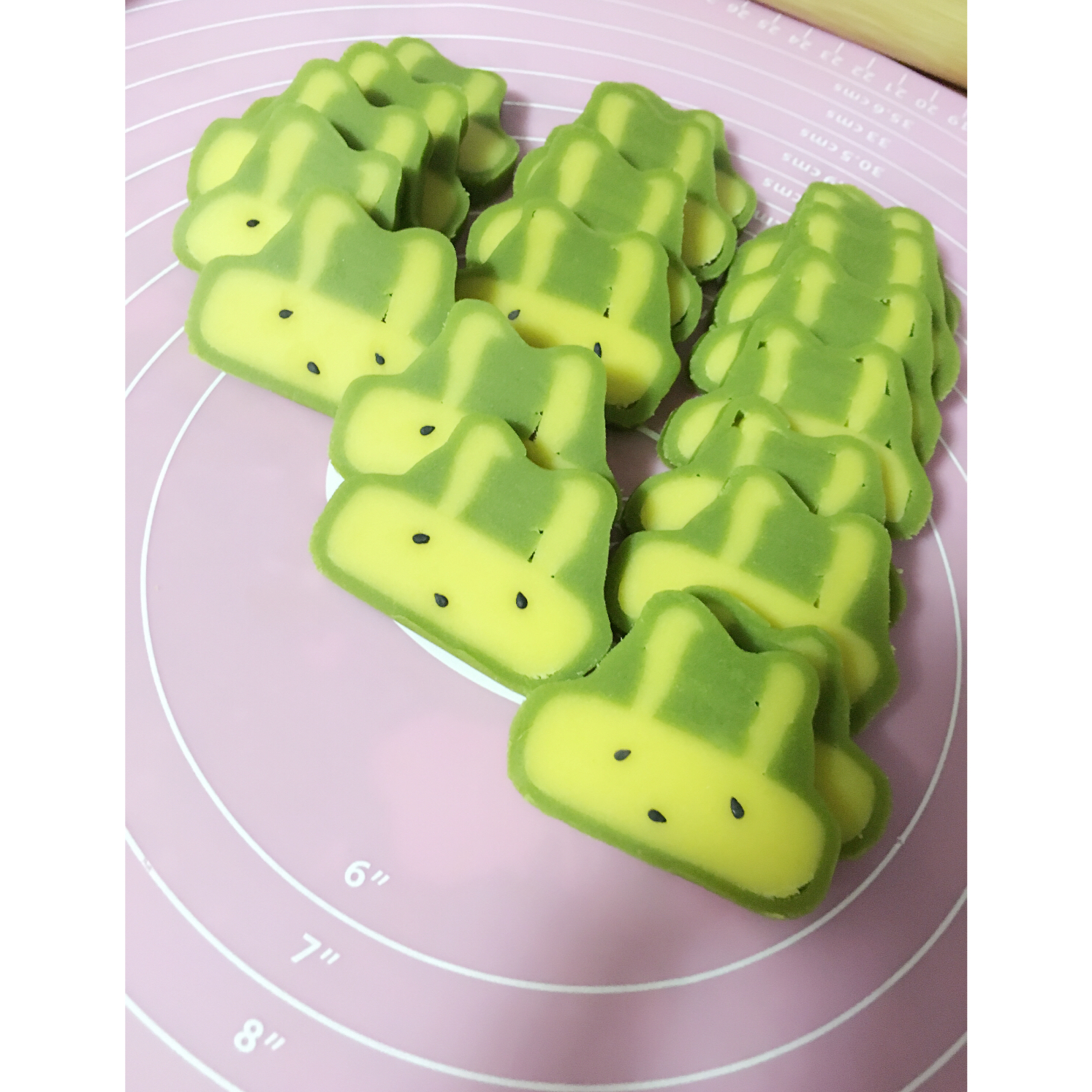 抹茶兔兔曲奇（比熊猫简单！超详细实物图+超良心手绘图）