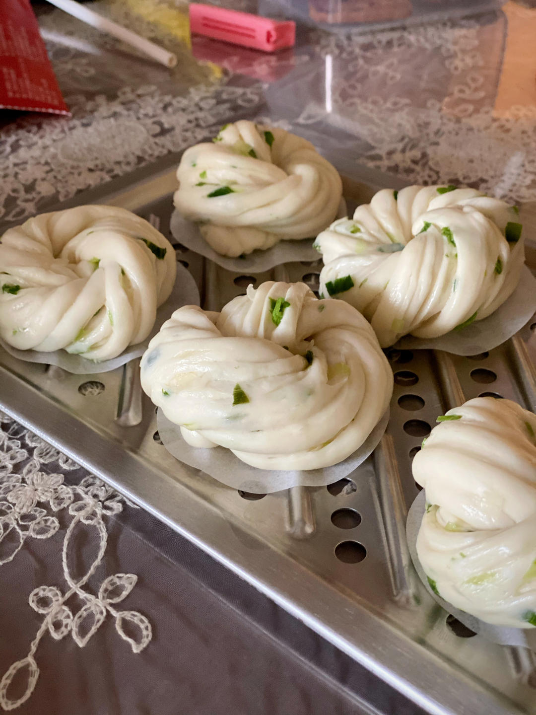 灌汤小笼包+白玉翡翠卷【3月北鼎蒸炖锅食谱】