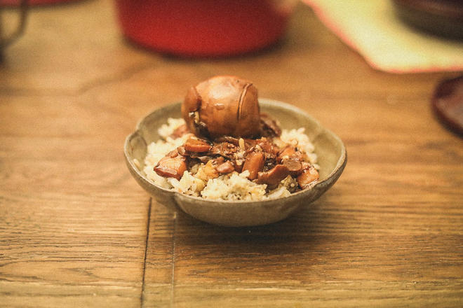 铸铁锅版台式卤肉饭（自制洋葱酥）的做法