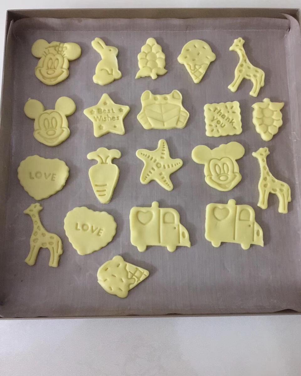 宝宝都喜欢的彩色饼干  果蔬汁卡通饼干 卡通饼干 零失败新手饼干 渐变卡通饼干