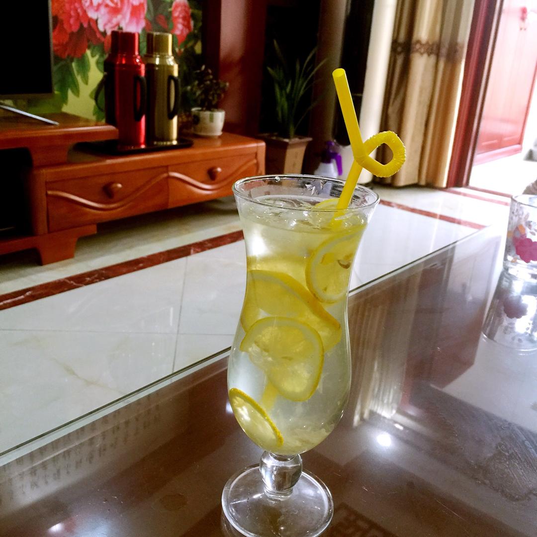 柠檬水