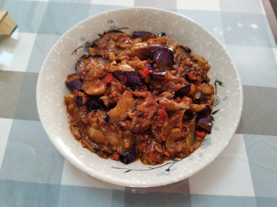 厨师长教你：“肉末烧茄子”的家常做法，口感软糯适合下饭，收藏