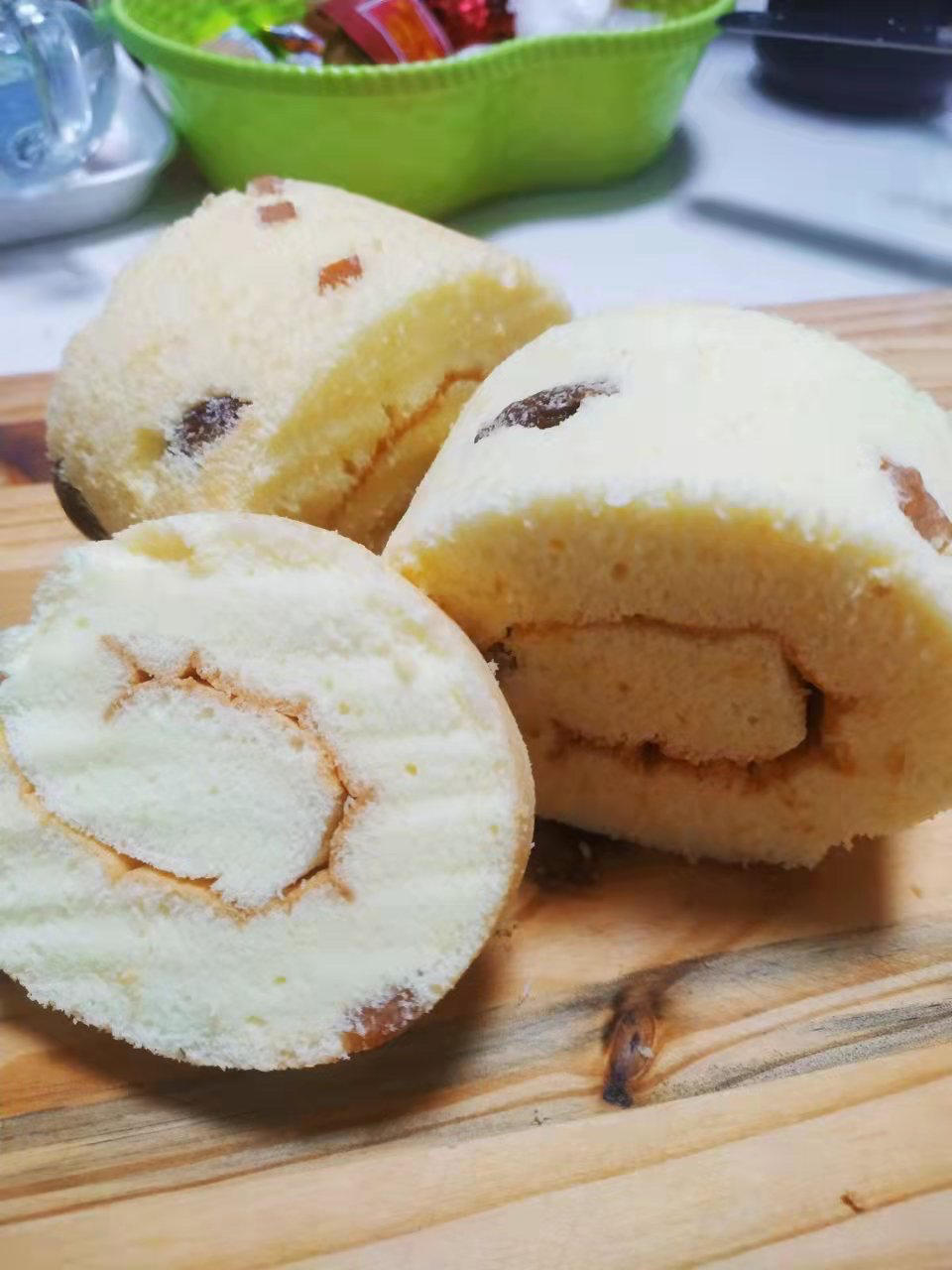 葡萄干蛋糕卷