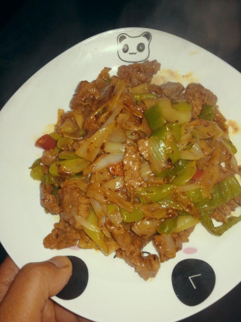 孜然大葱炒牛肉