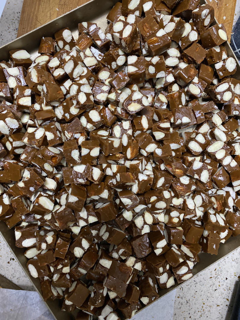 焦糖海盐杏仁太妃糖