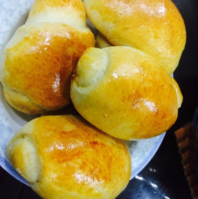 黄油面包卷