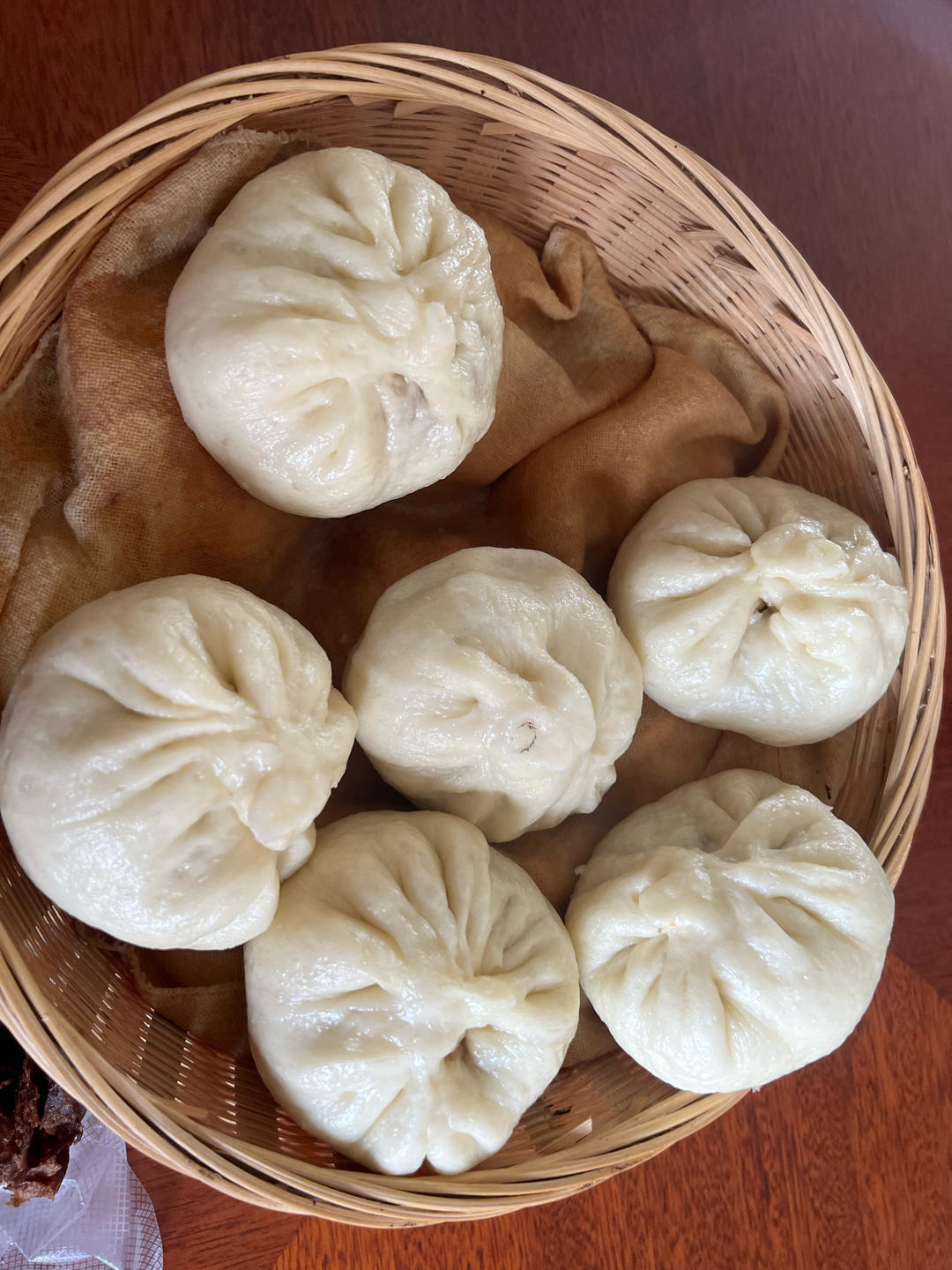 鲜香笋茸猪肉包子