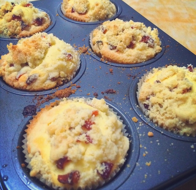 樱桃杏仁酥纸杯蛋糕 Cherry Cupcakes