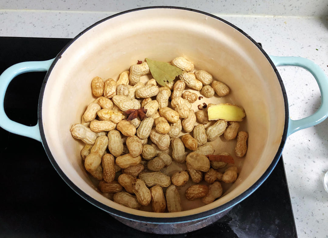 五香花生【4月北鼎珐琅锅食谱】
