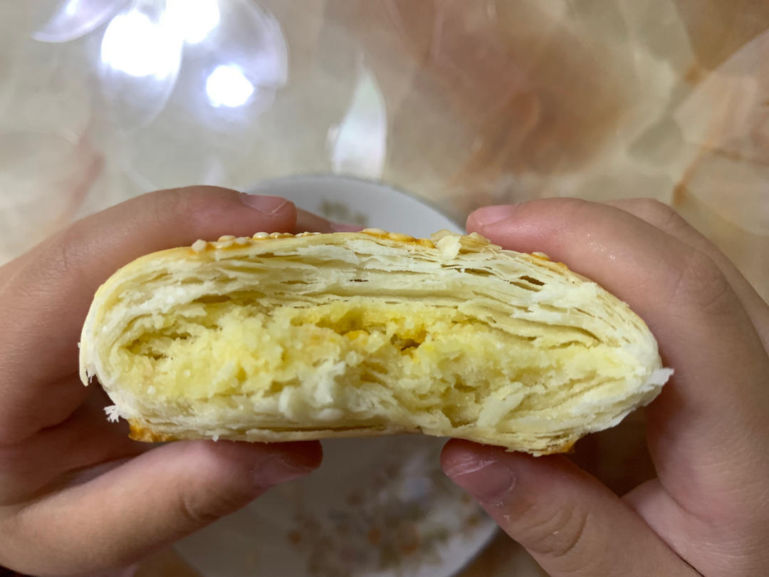 酥皮绿豆饼   酥得掉渣渣