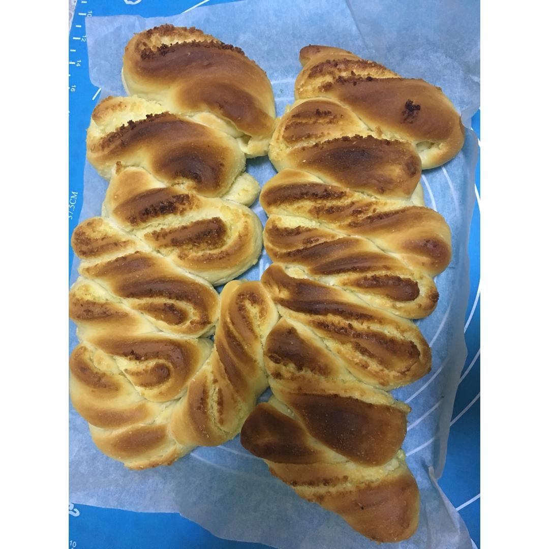 零基础造型-椰蓉小排包 #皮黑森林#