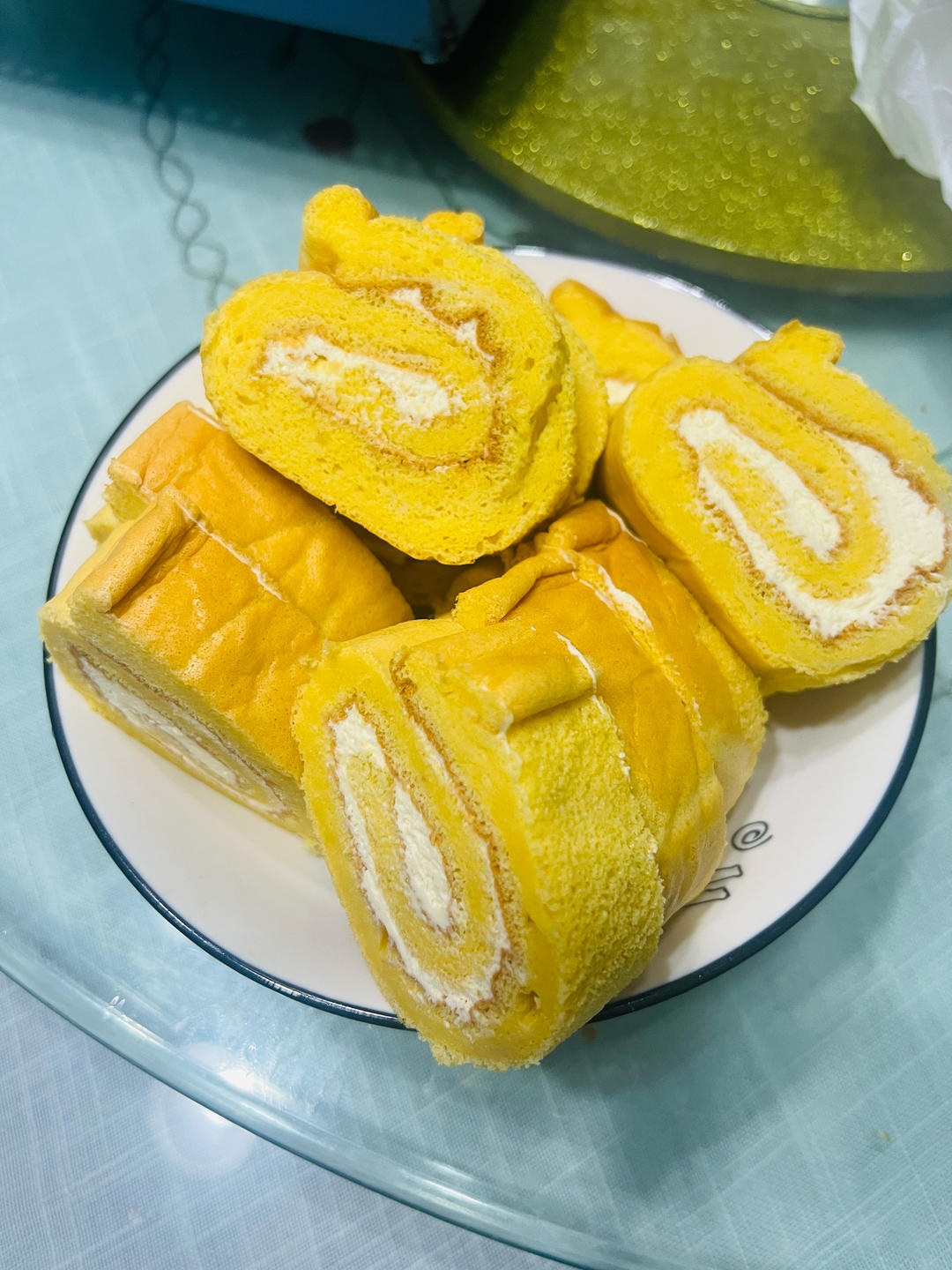 扁桃仁蛋糕卷