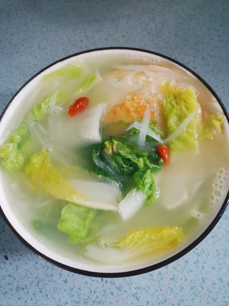 萝卜白菜煎蛋汤
