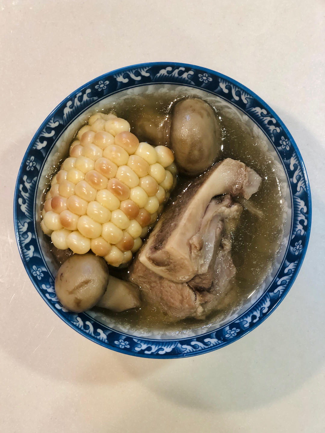 莲藕黄芪炖骨头汤