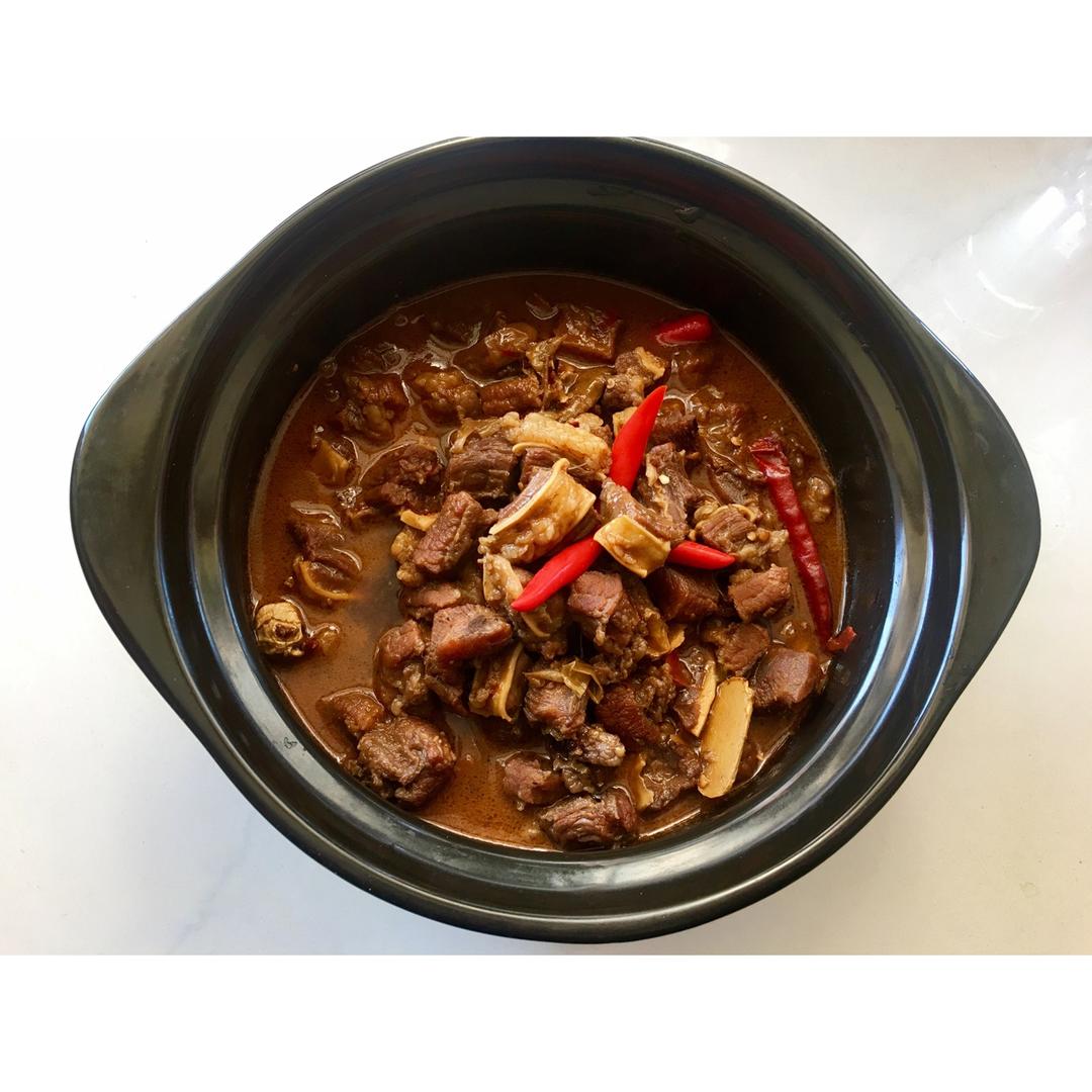 香辣牛腩煲