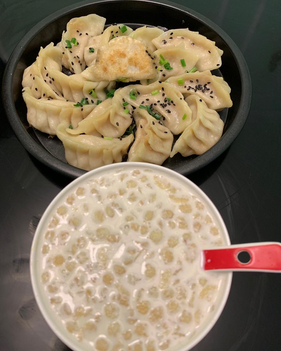 早餐来一锅香脆的生煎饺子
