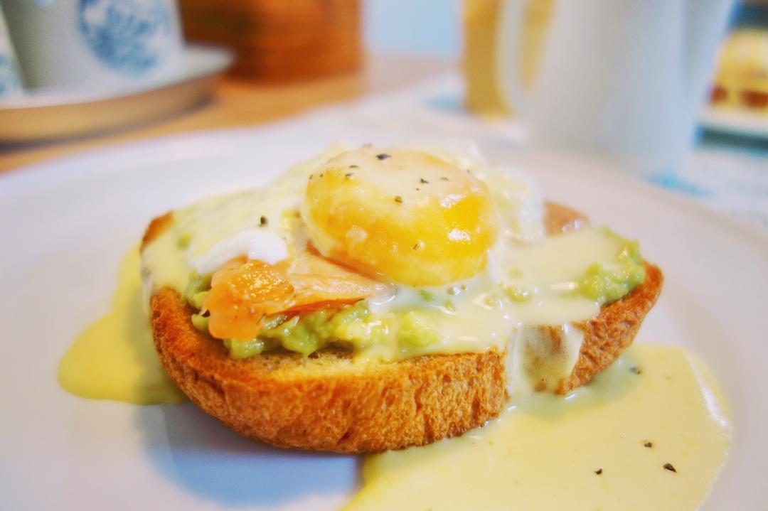班尼迪克蛋之荷兰汁的简易做法